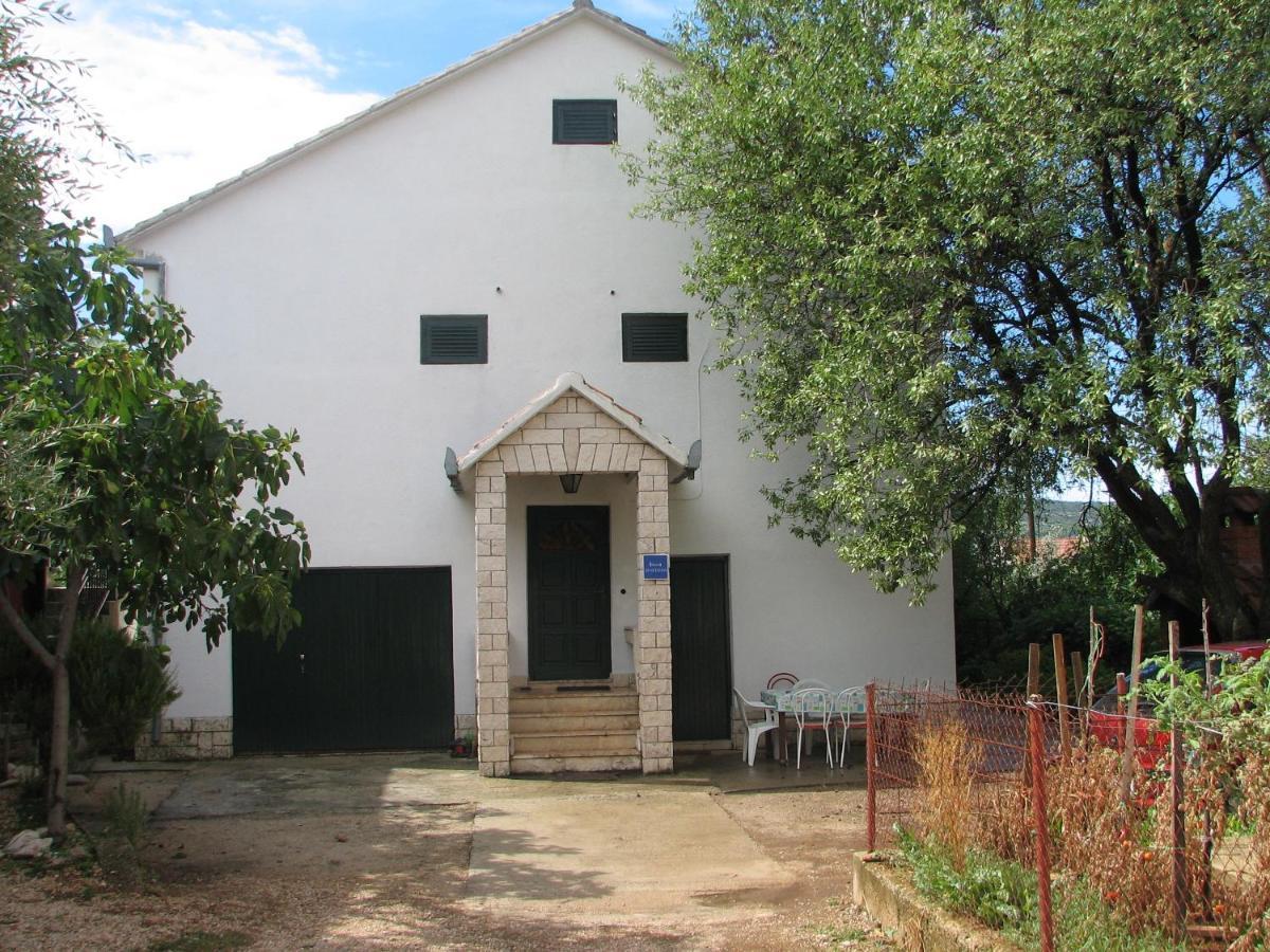 Apartments With A Parking Space Poljica, Trogir - 11454 Marina Exterior foto